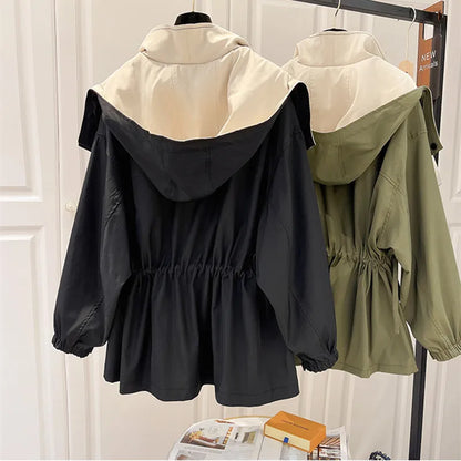 Valleria - Elegant Weatherproof Windbreaker